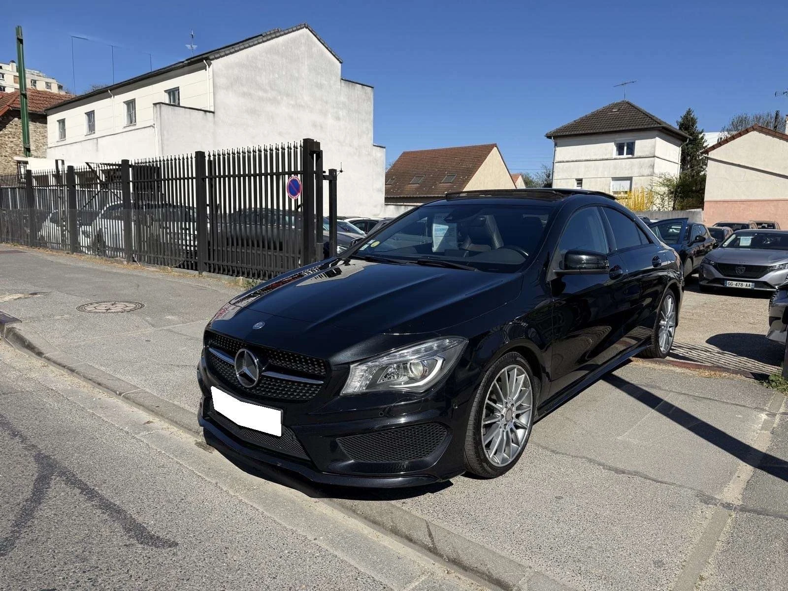 Mercedes-Benz CLA 200