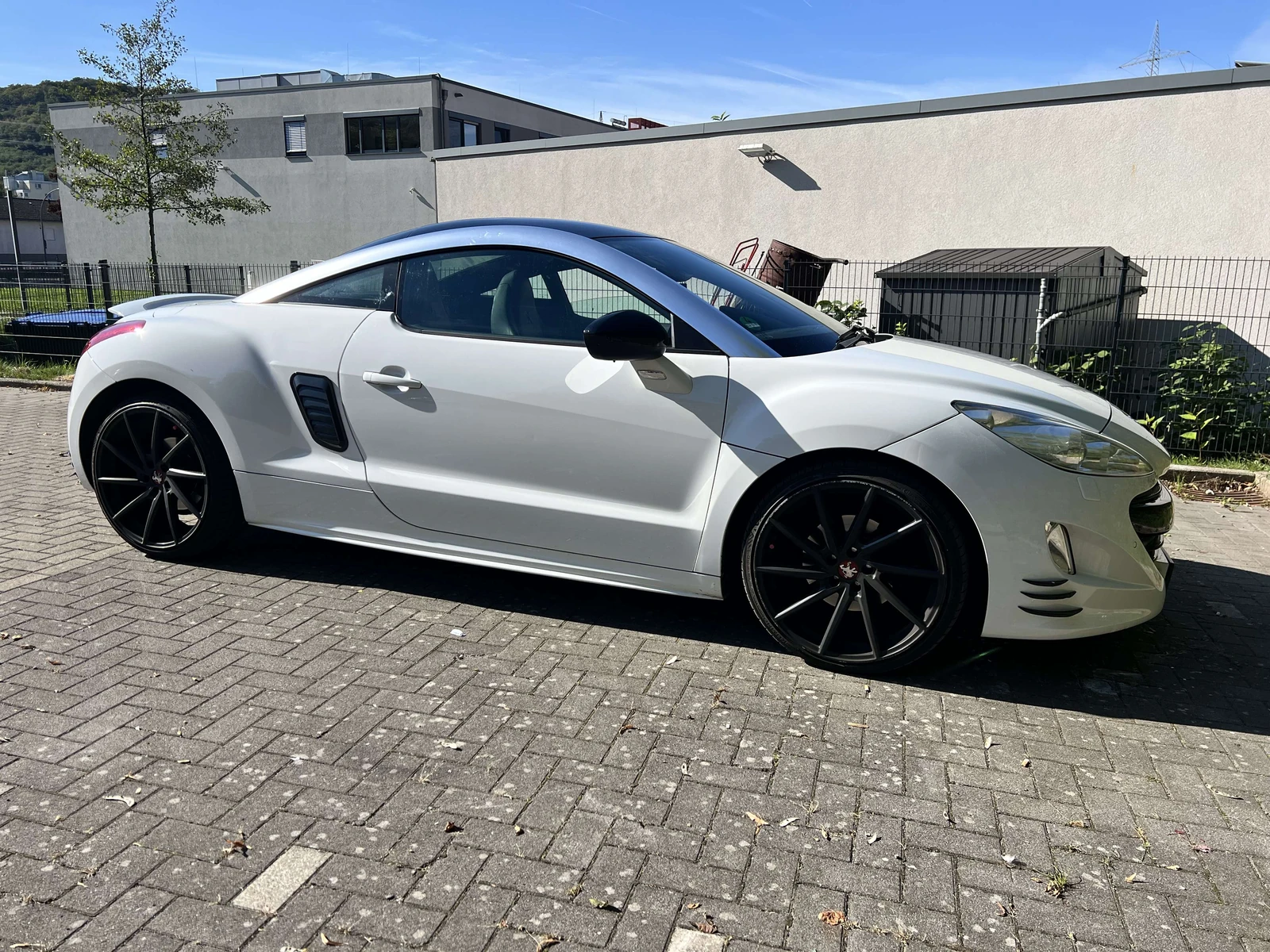 Peugeot RCZ