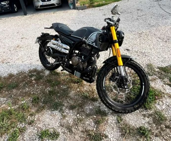 Mondial HPS 125i