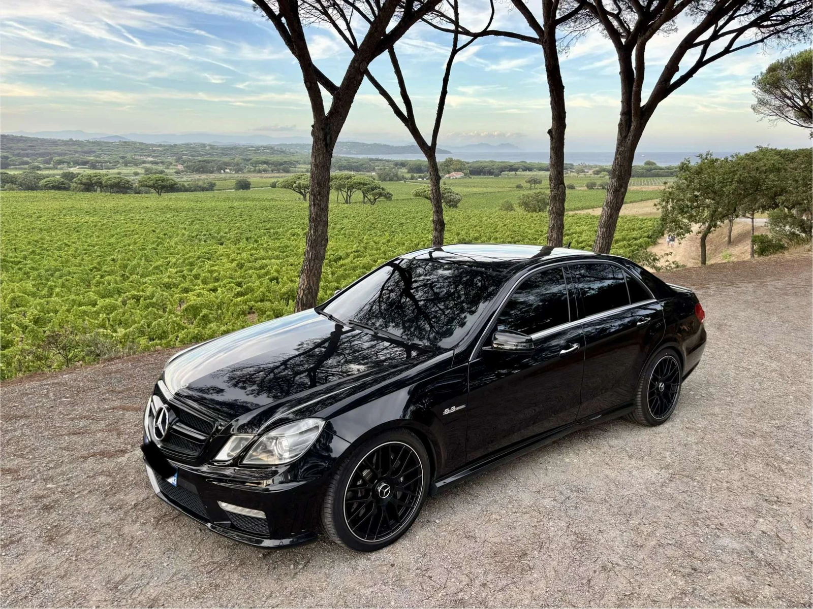 Mercedes-Benz E 63 AMG