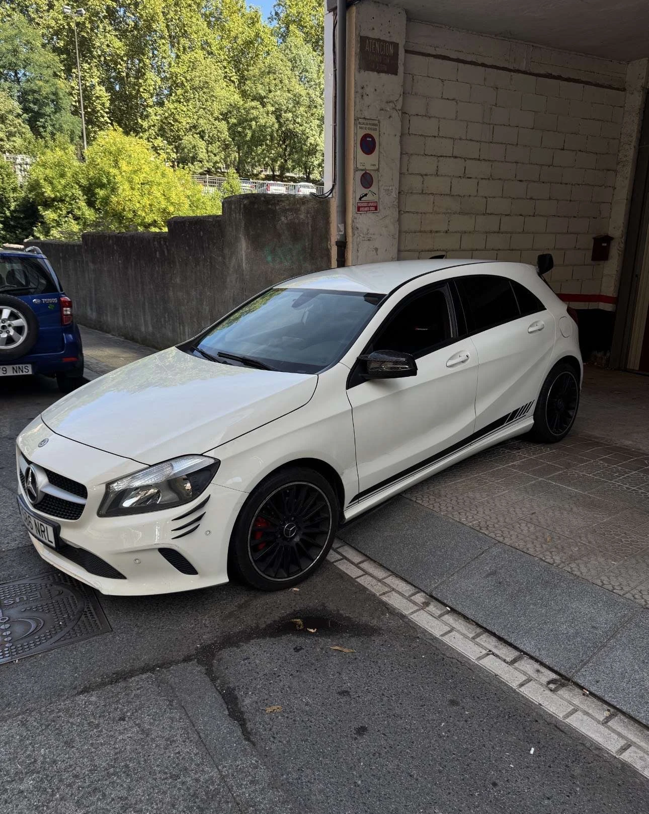 Mercedes-Benz A 200