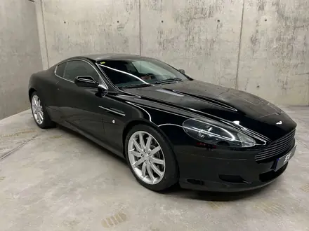 Aston Martin DB9