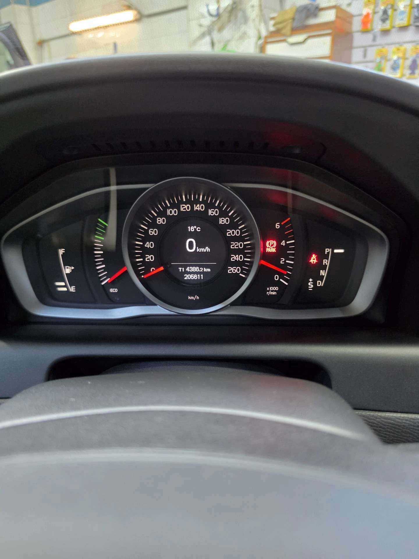 Volvo XC60 undefined