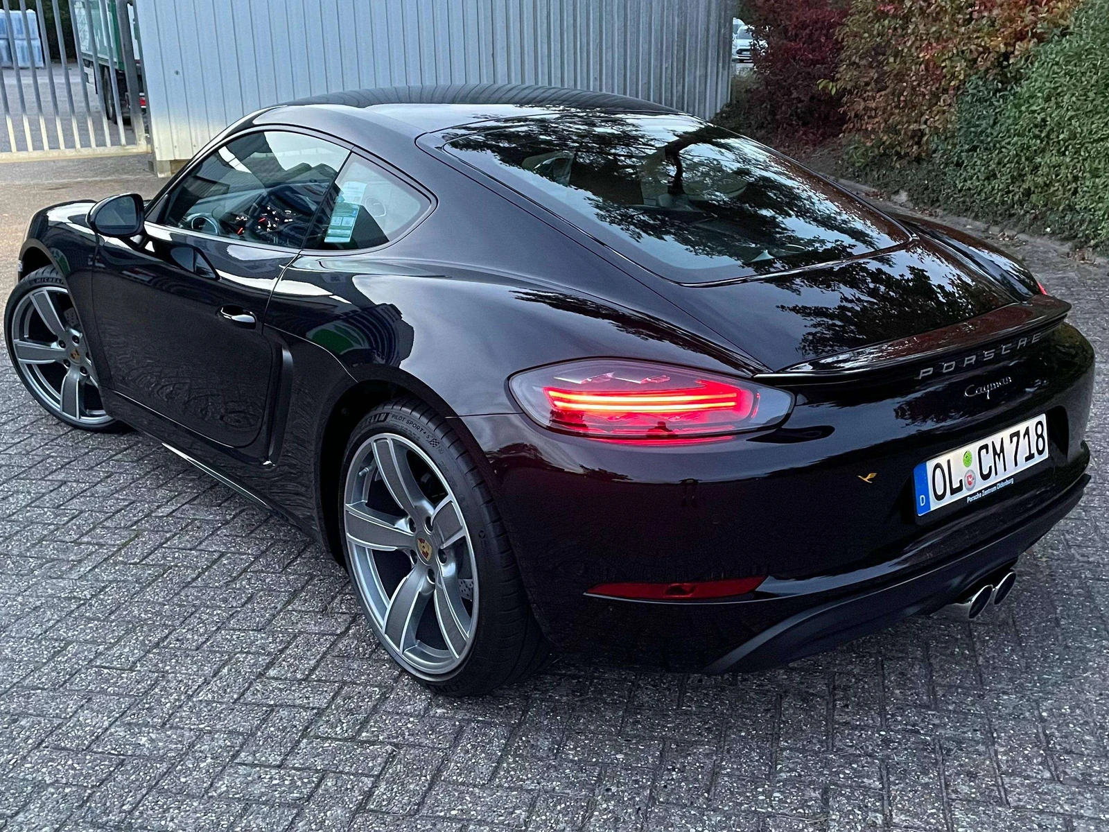 Porsche Cayman
