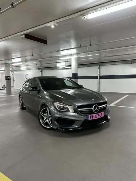 Mercedes-Benz CLA 45 AMG