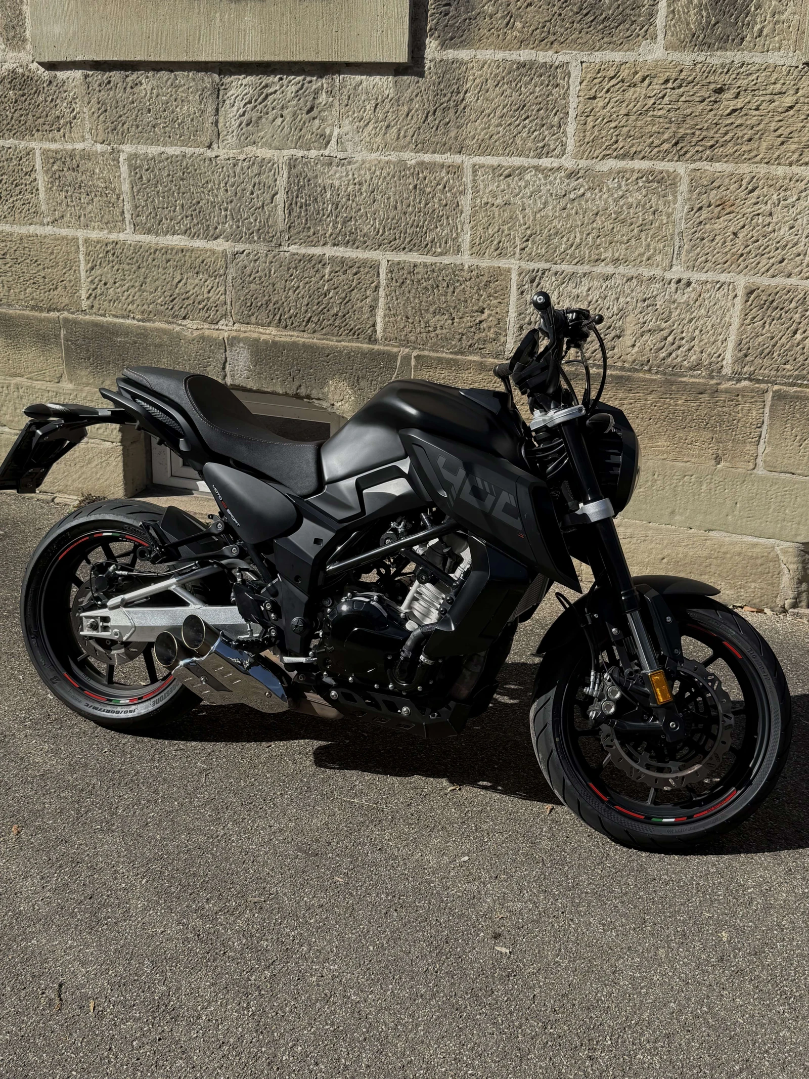 Motobi 400DL