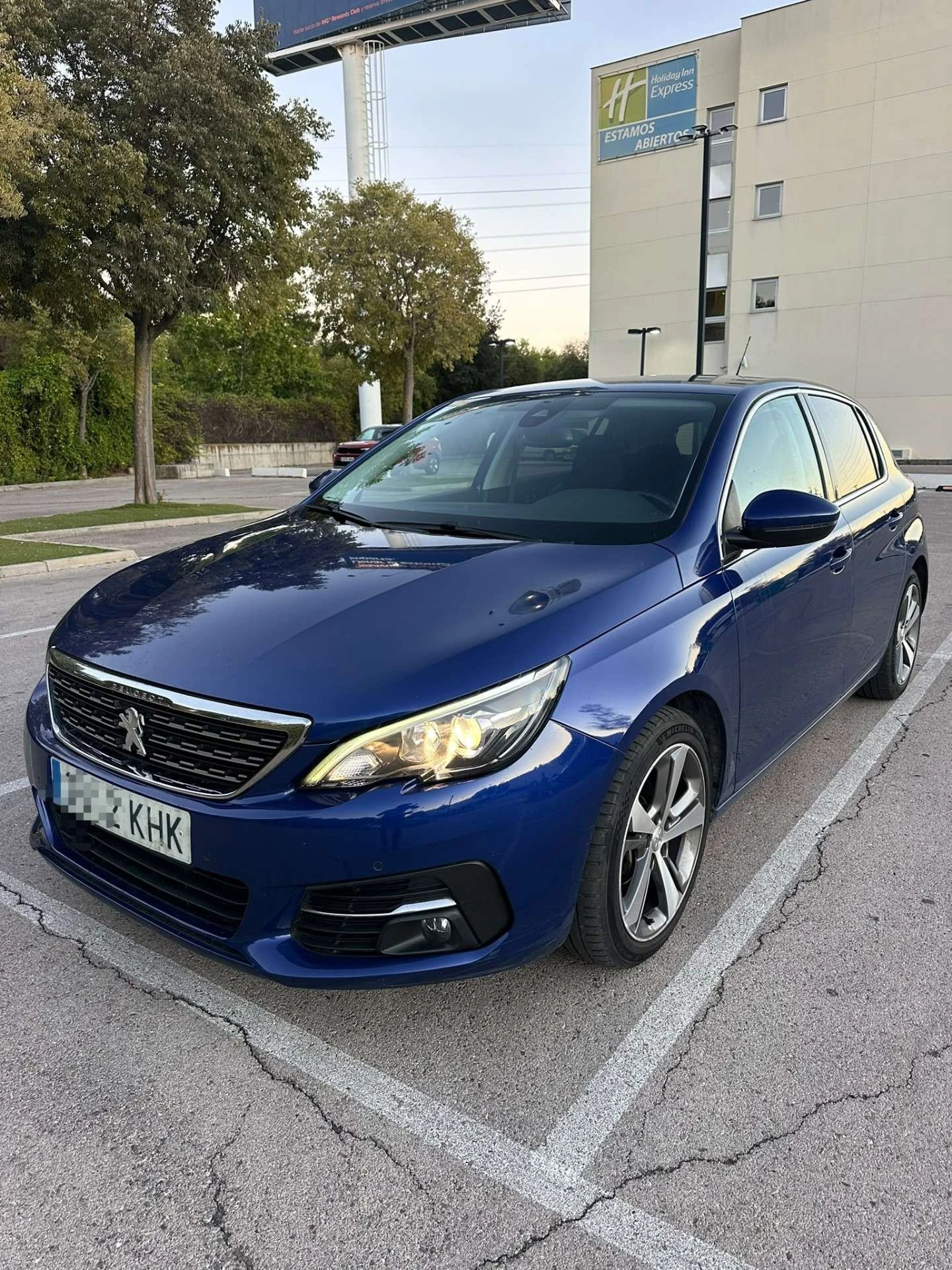 Peugeot 308