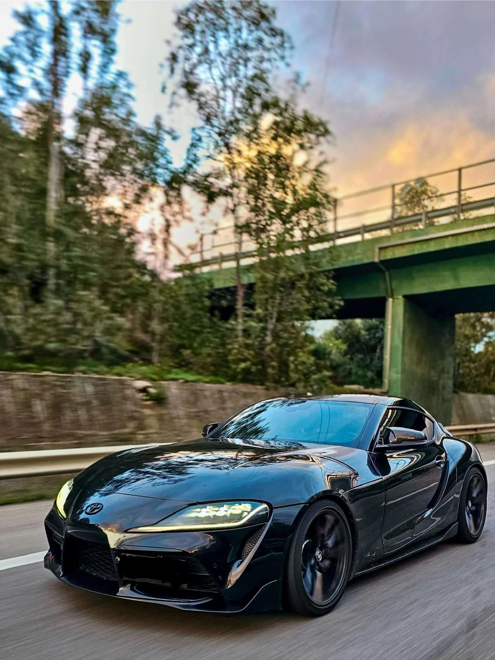 Toyota Supra undefined