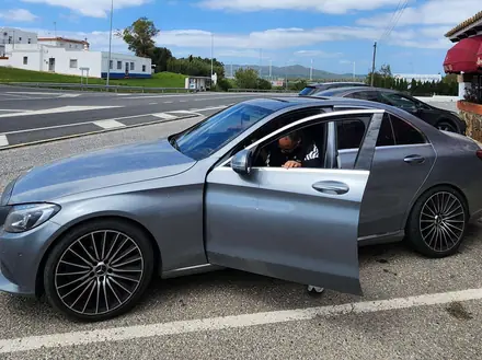 Mercedes-Benz C 200