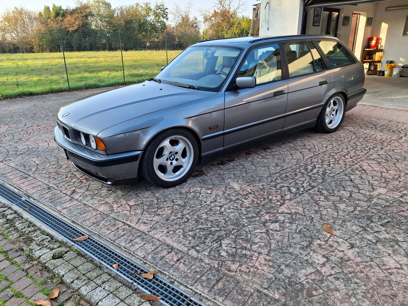 BMW M5 undefined