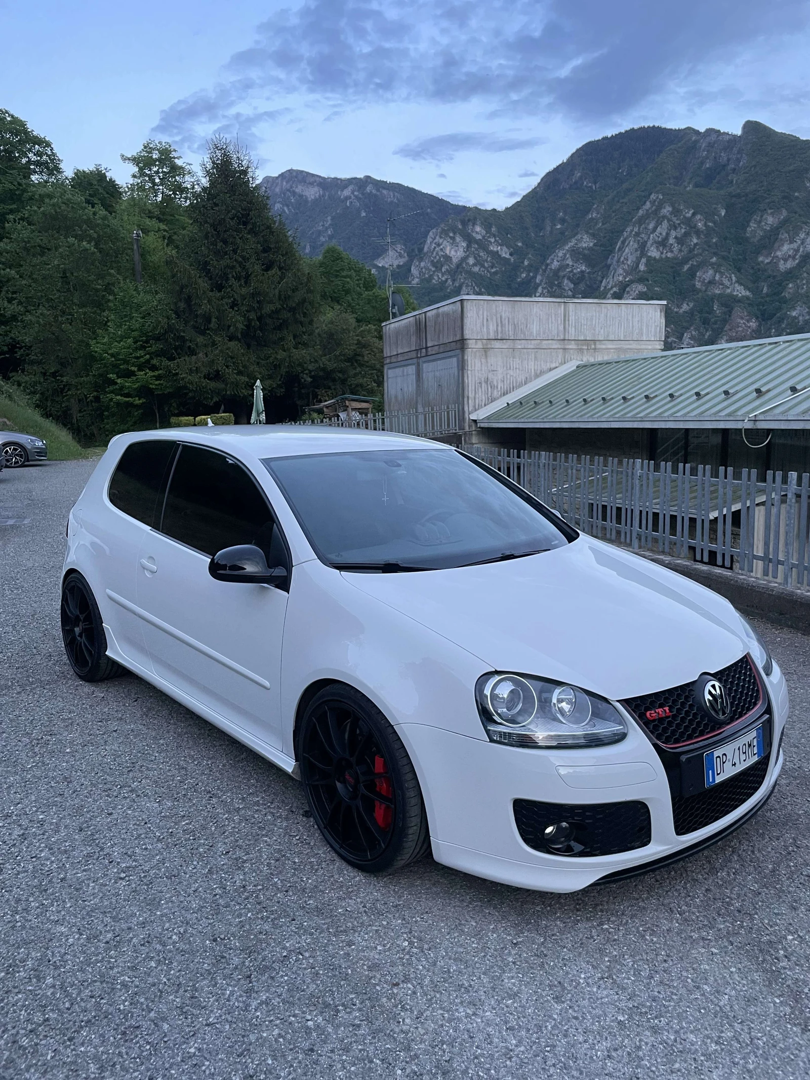 Volkswagen Golf R