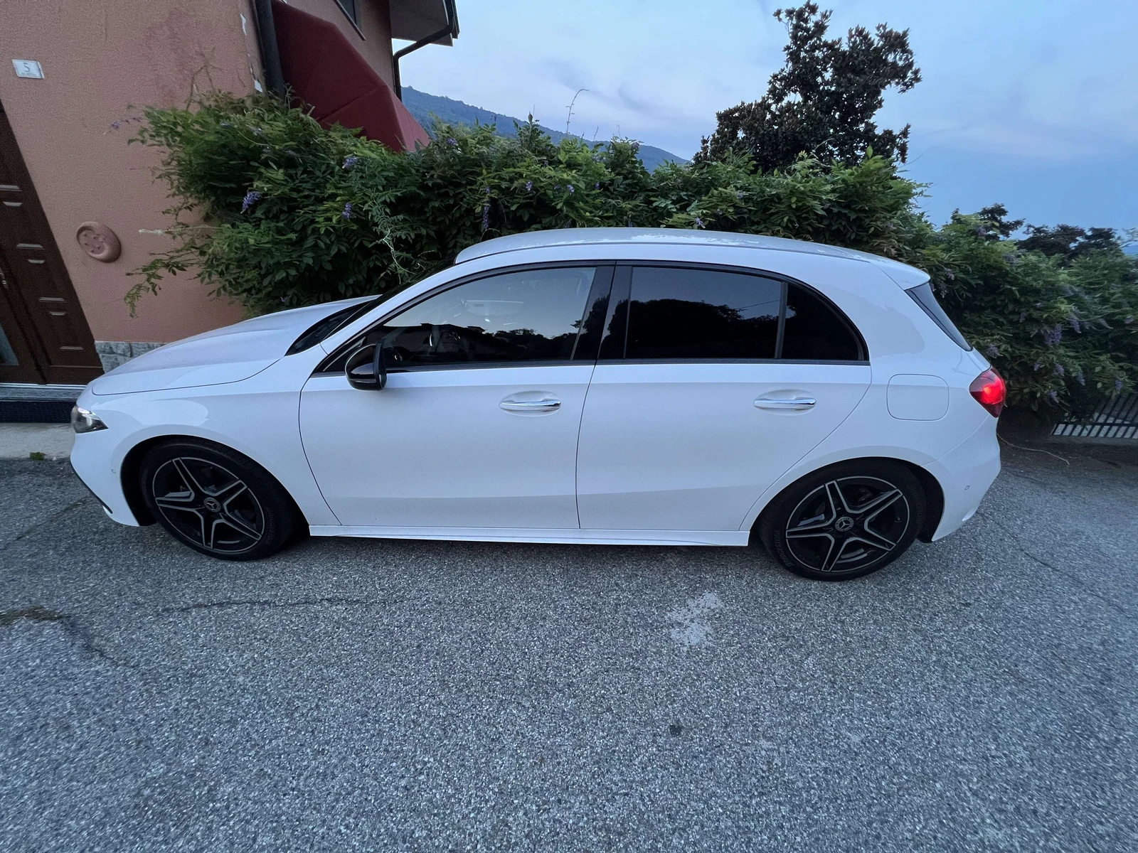 Mercedes-Benz A 180