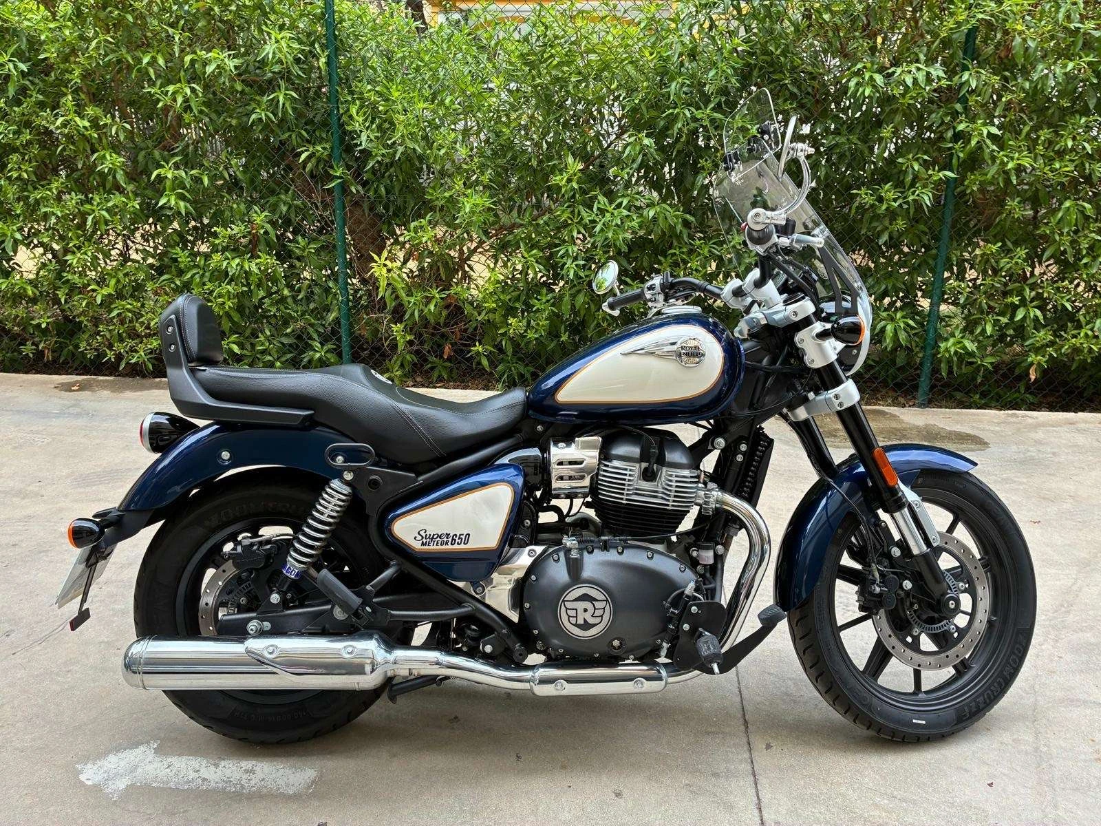 Royal Enfield Super Meteor 650