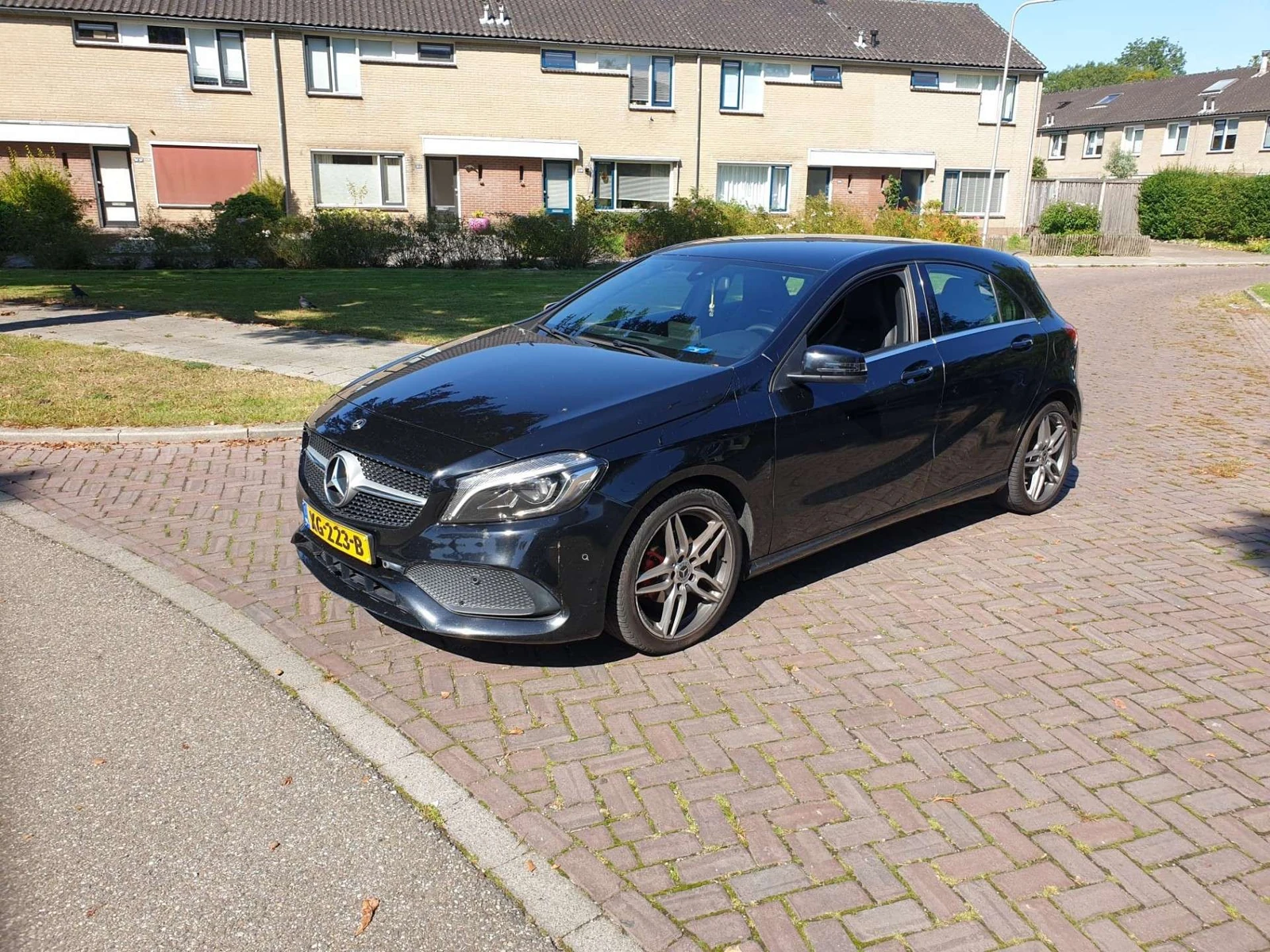 Mercedes-Benz A 180