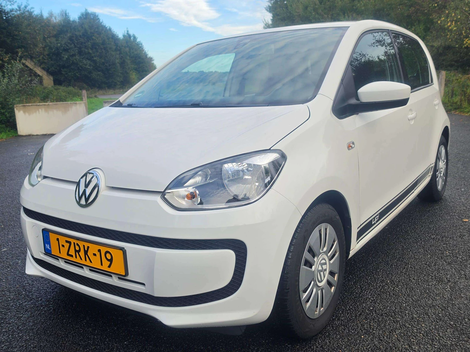 Volkswagen up!