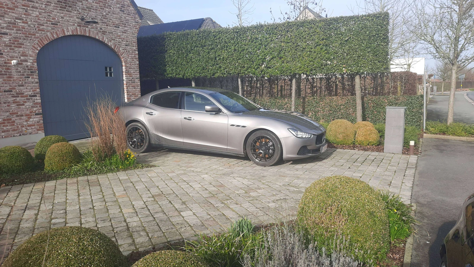 Maserati Ghibli undefined