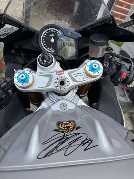 Aprilia RSV4