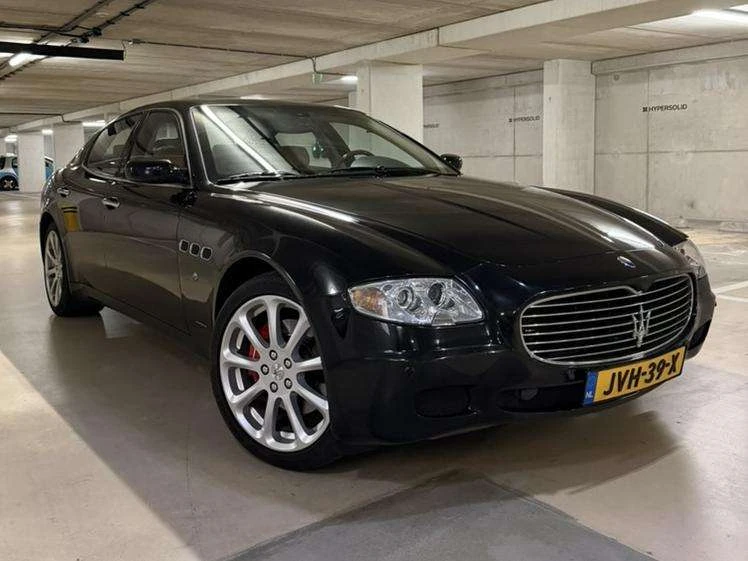 Maserati Quattroporte undefined