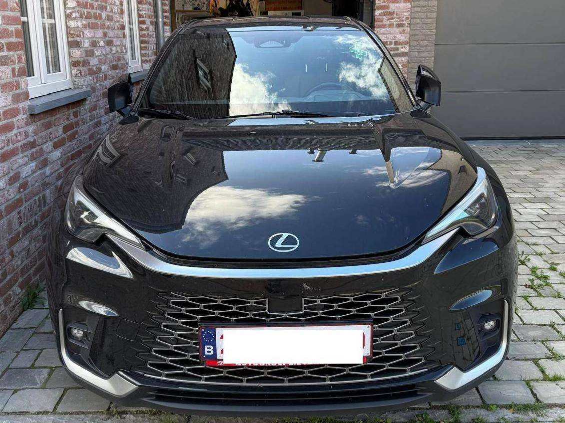 Lexus LBX