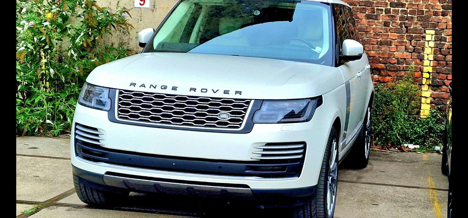 Land Rover Range Rover undefined