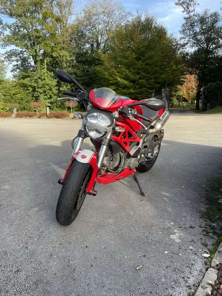 Ducati Monster 796