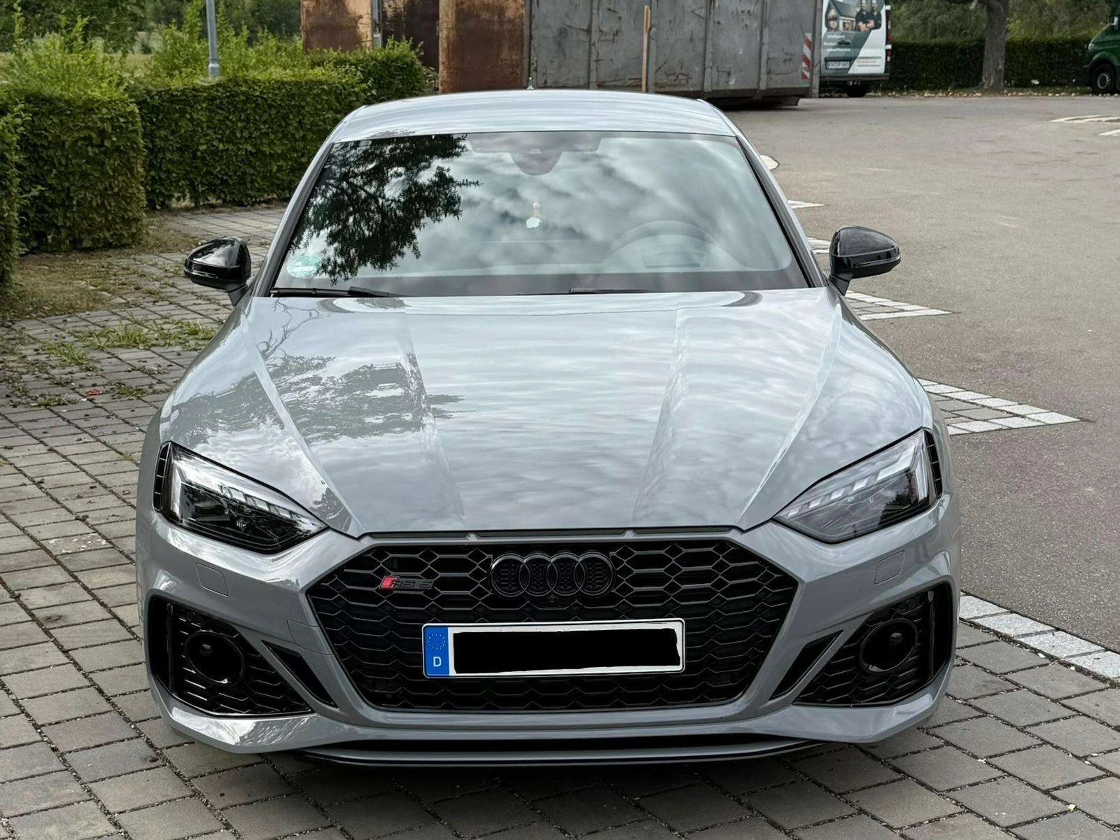Audi RS5 undefined