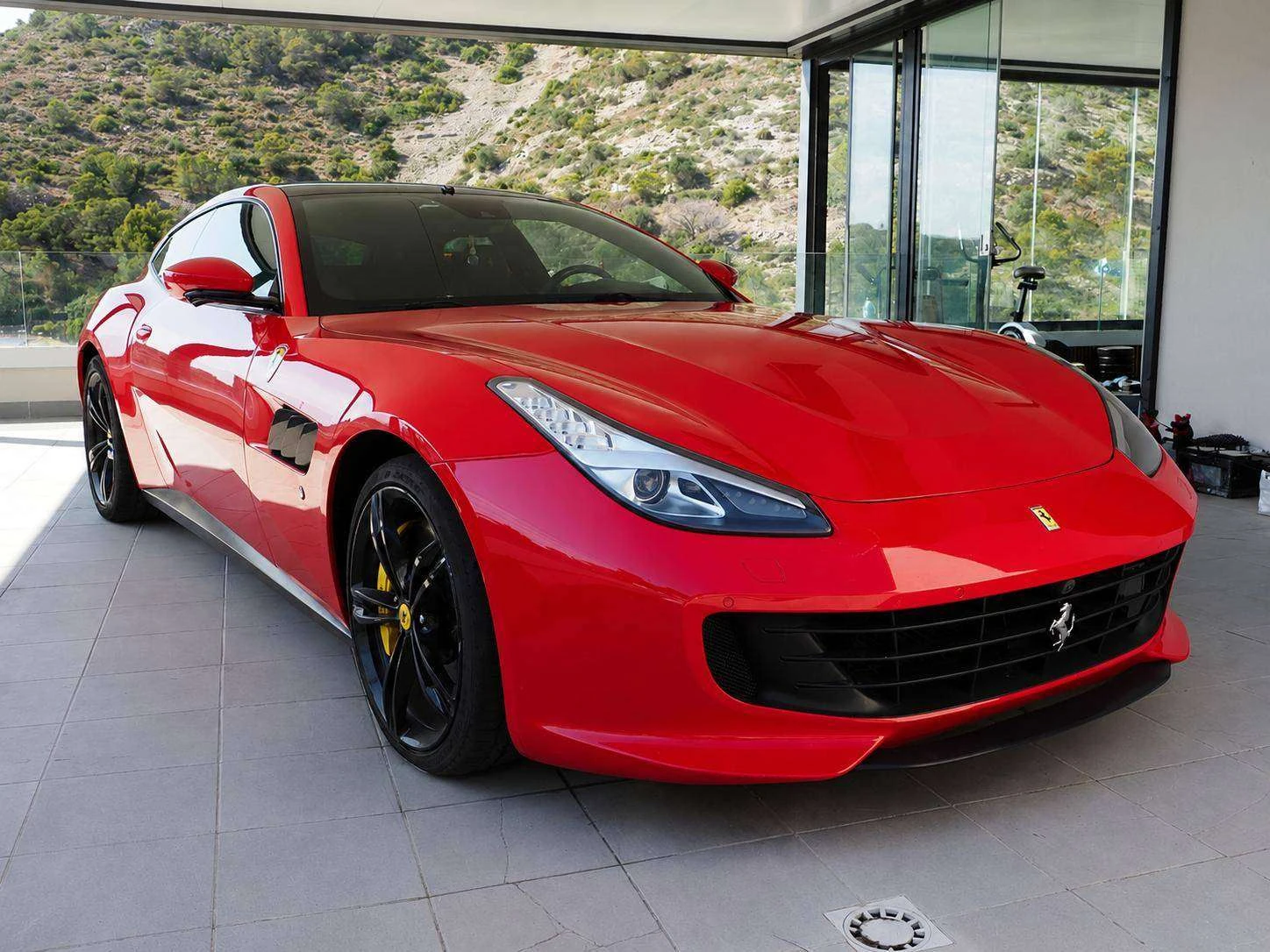 Ferrari GTC4 Lusso