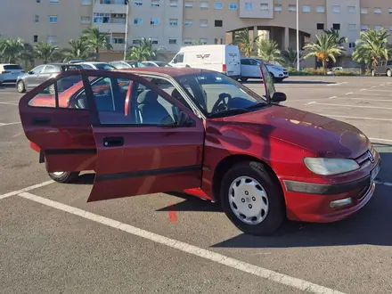 Peugeot 406