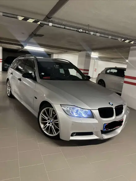 BMW 325
