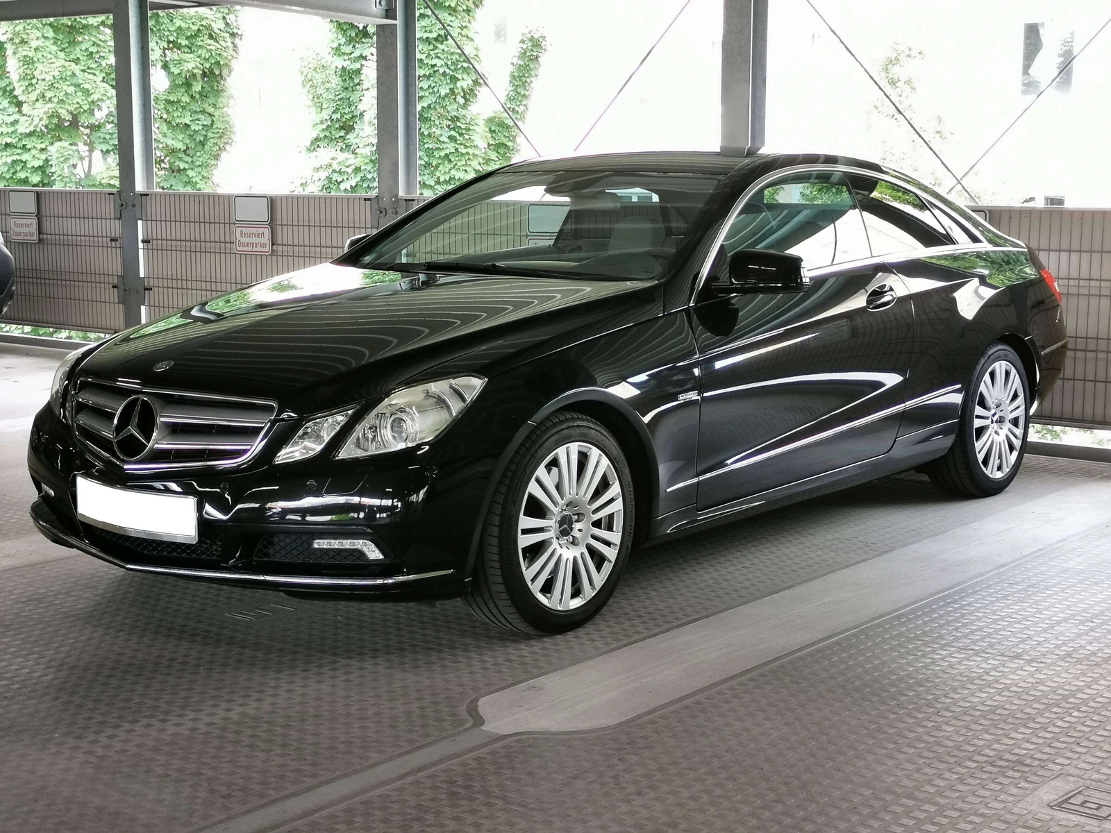 Mercedes-Benz E 250