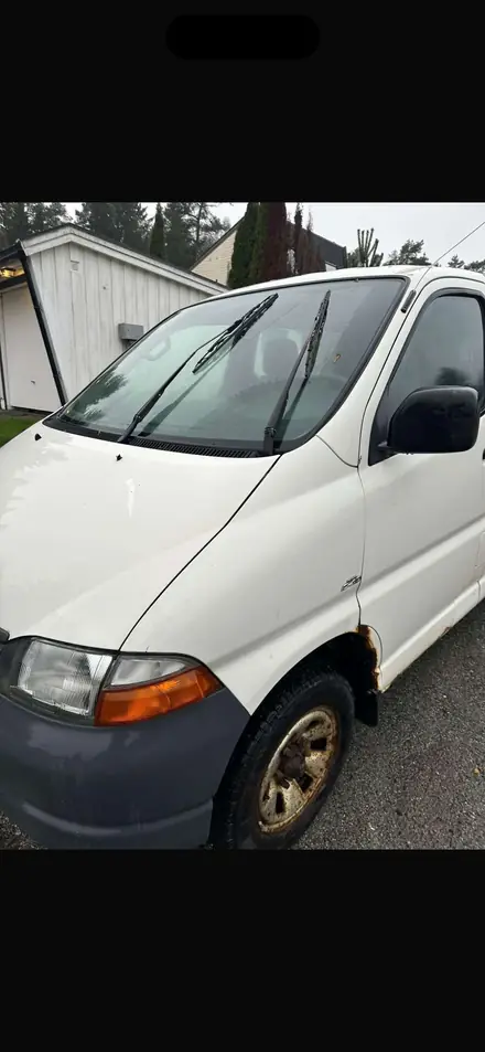 Toyota Hiace