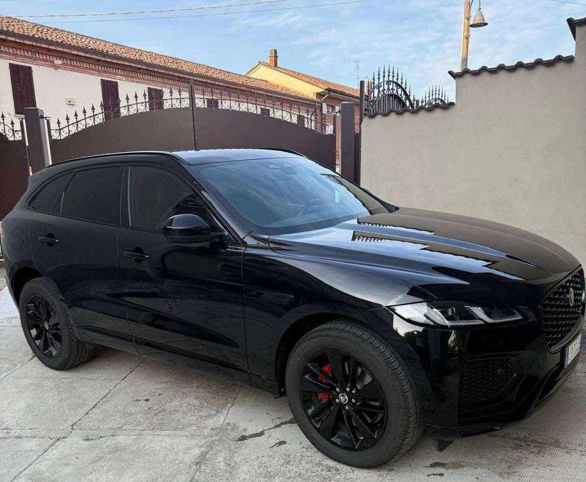 Jaguar F-Pace