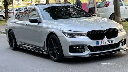 BMW 730