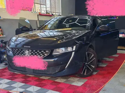 Peugeot 508