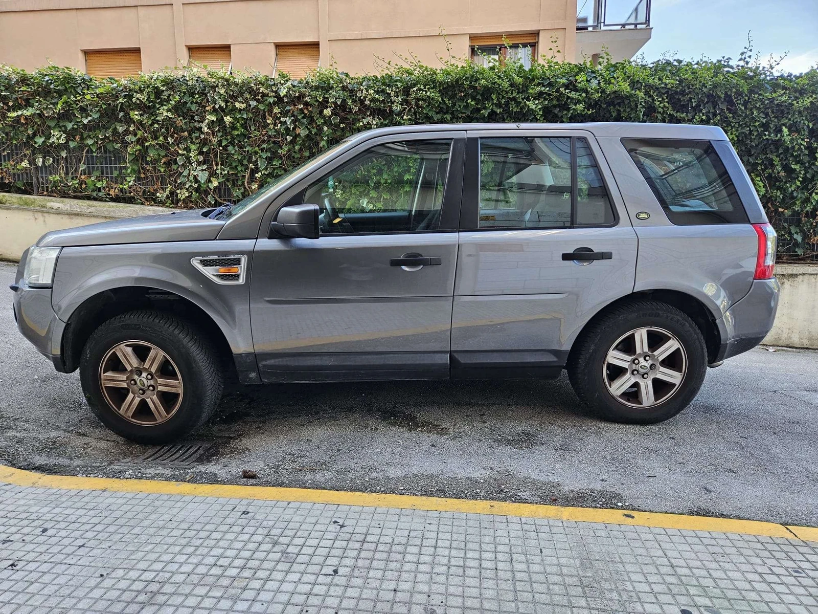 Land Rover Freelander