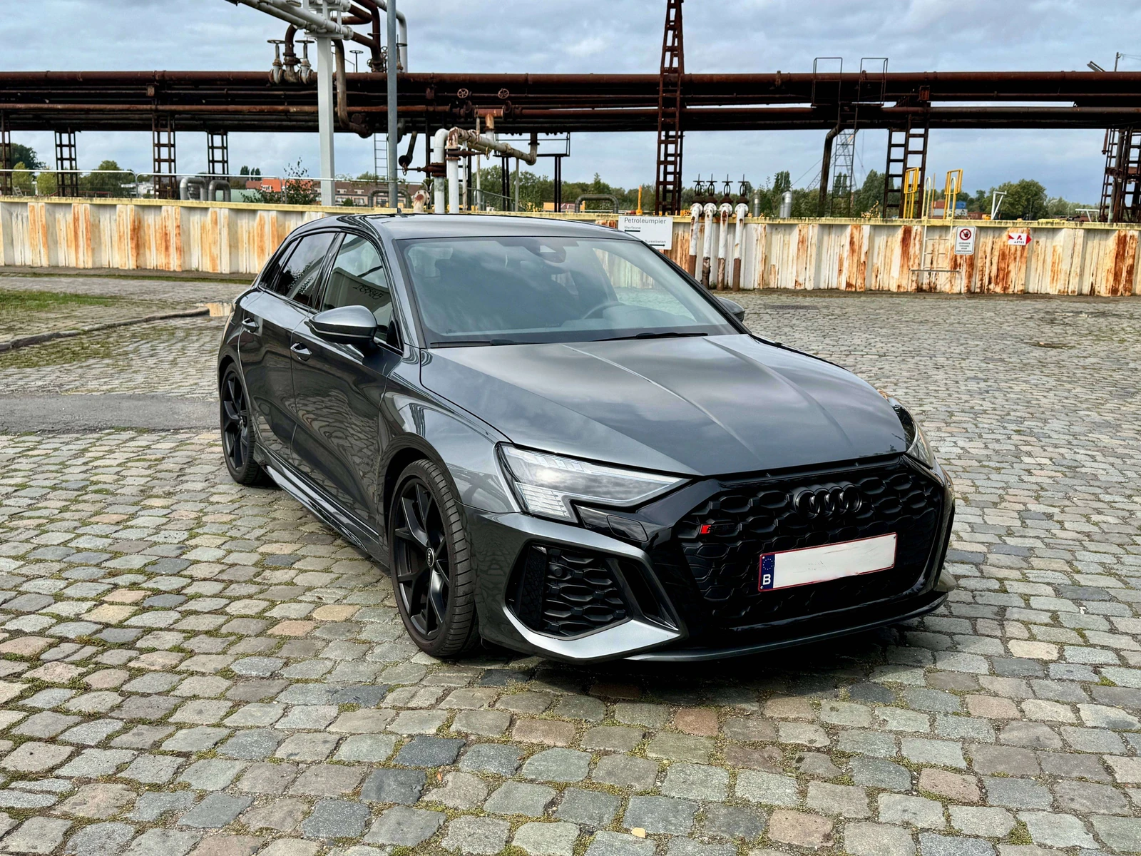 Audi RS3 undefined