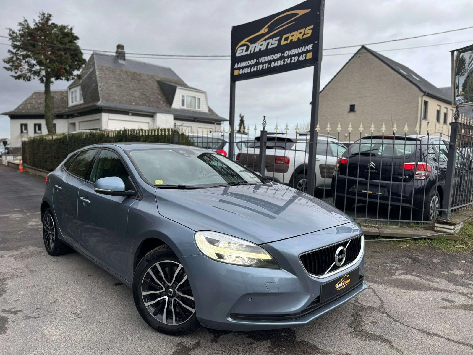 Volvo V40 2018