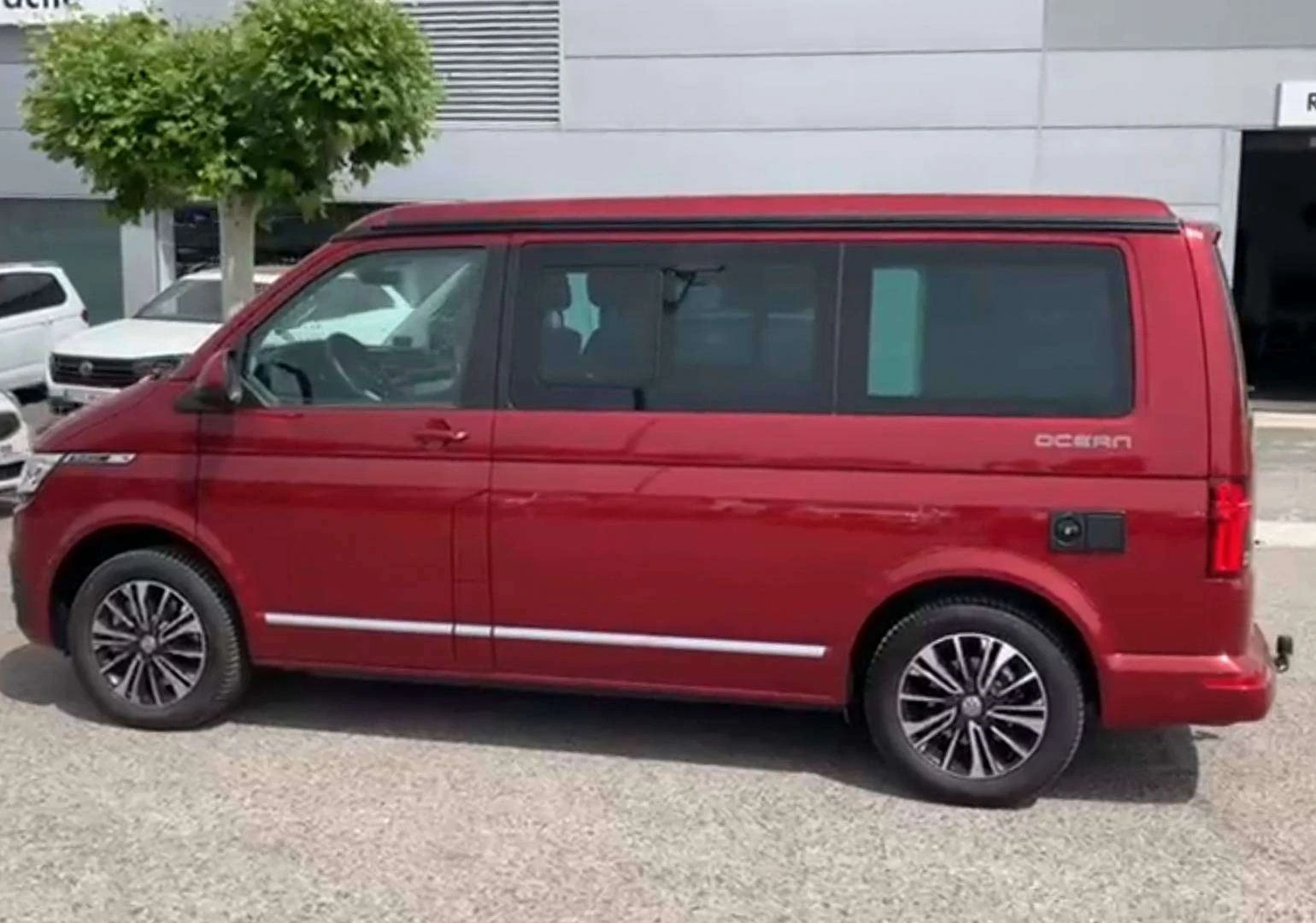 Volkswagen T6.1 California