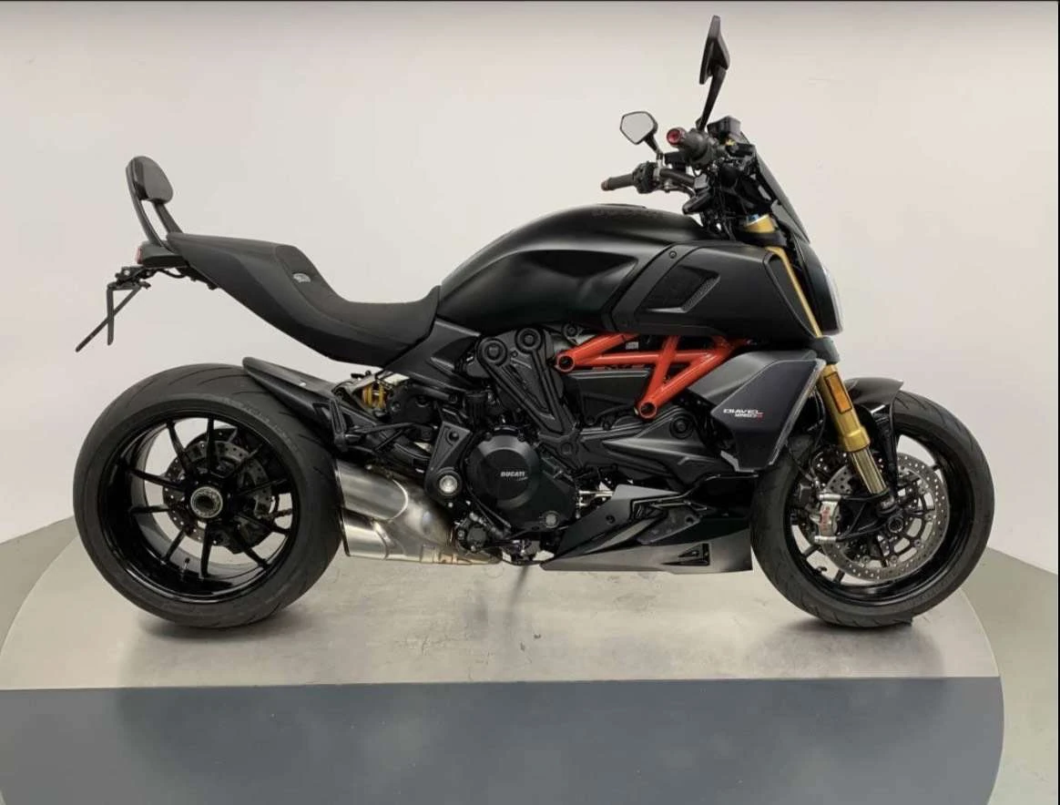 Ducati Diavel undefined