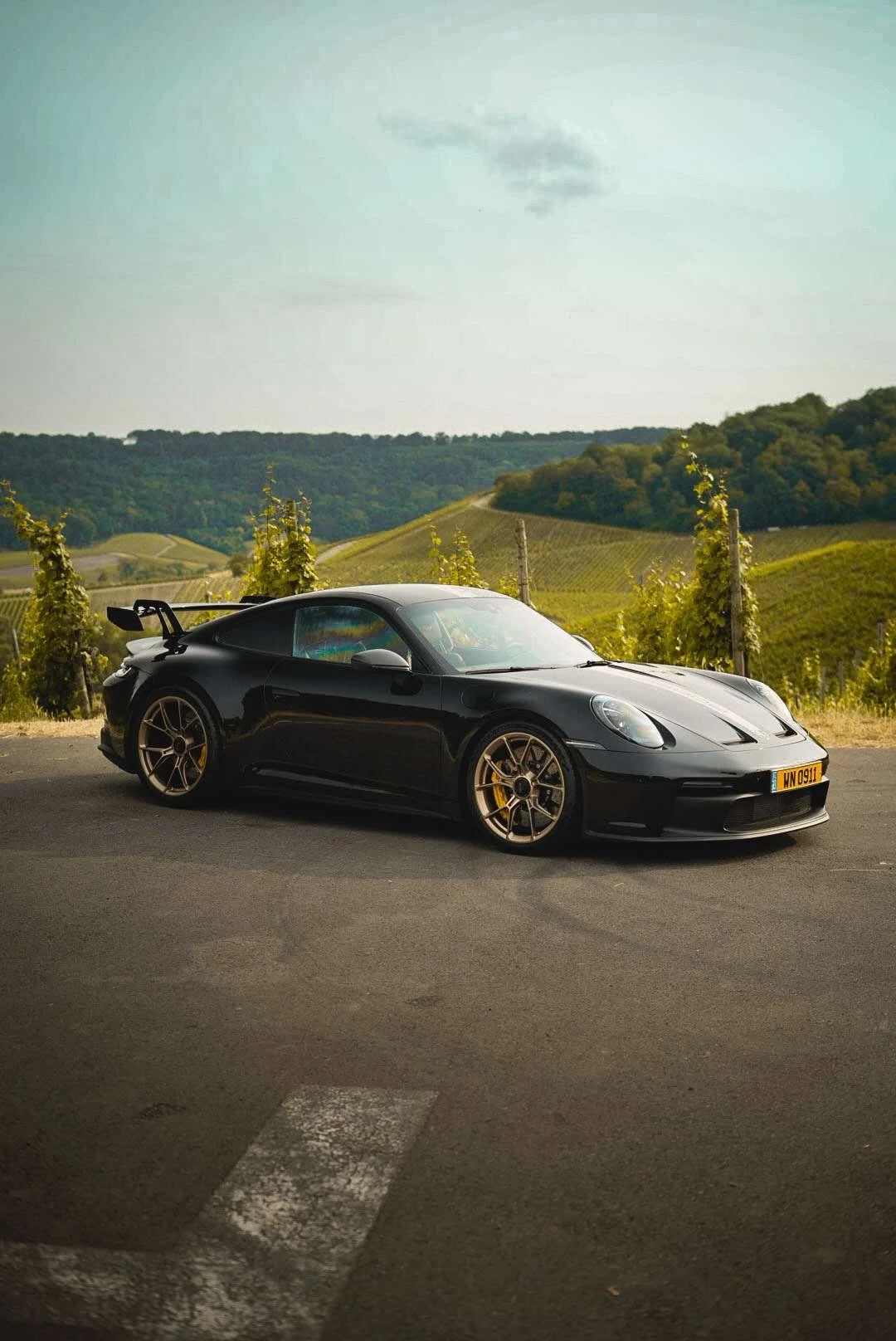 Porsche 992 undefined