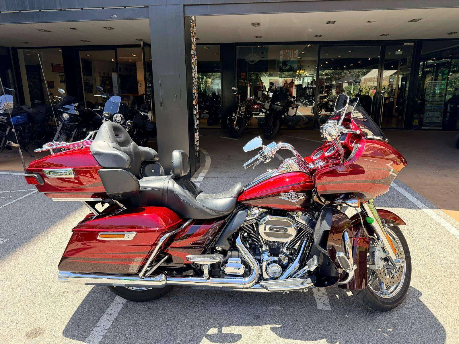 Harley-Davidson CVO Limited