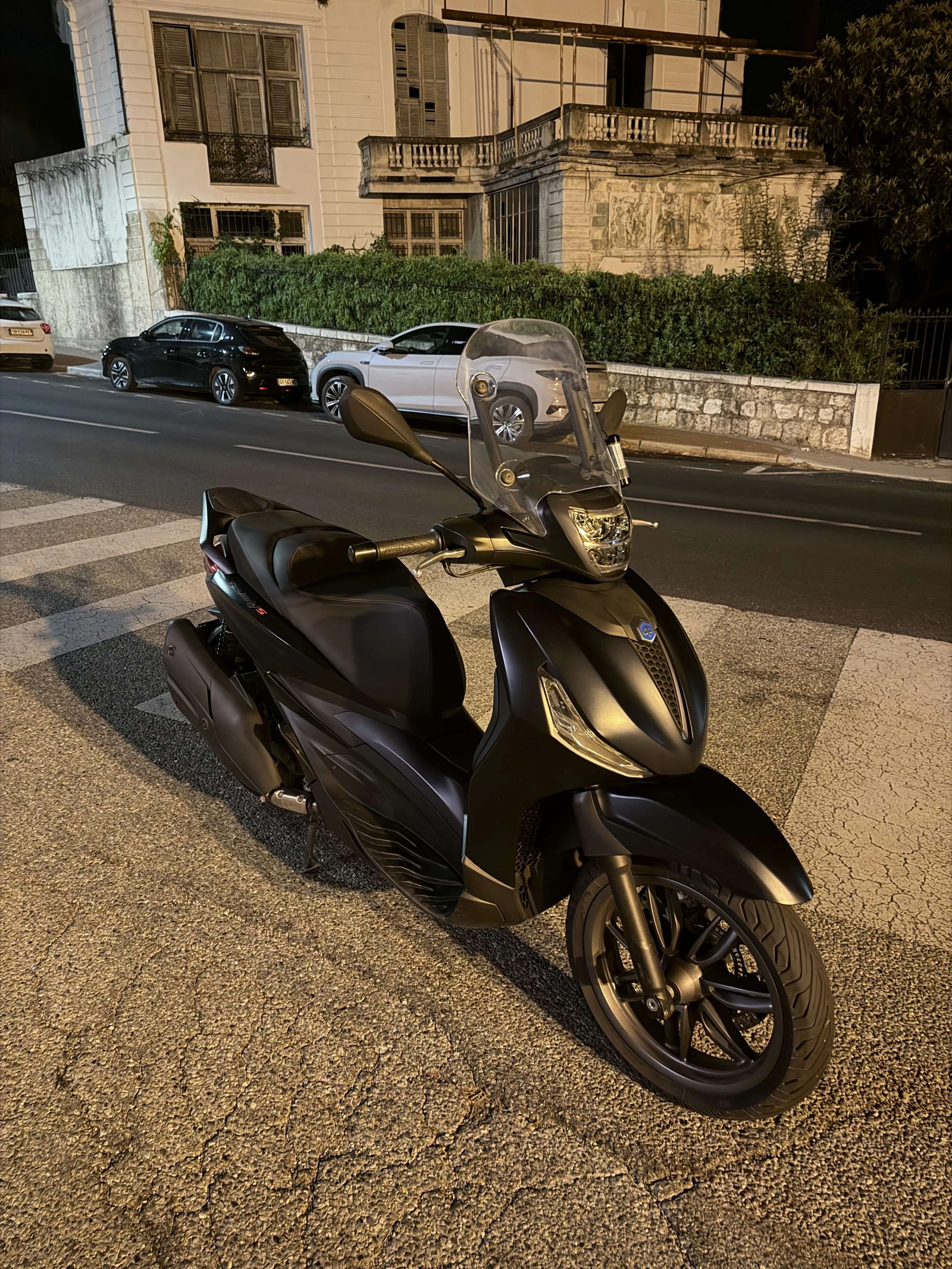 Piaggio Beverly 400