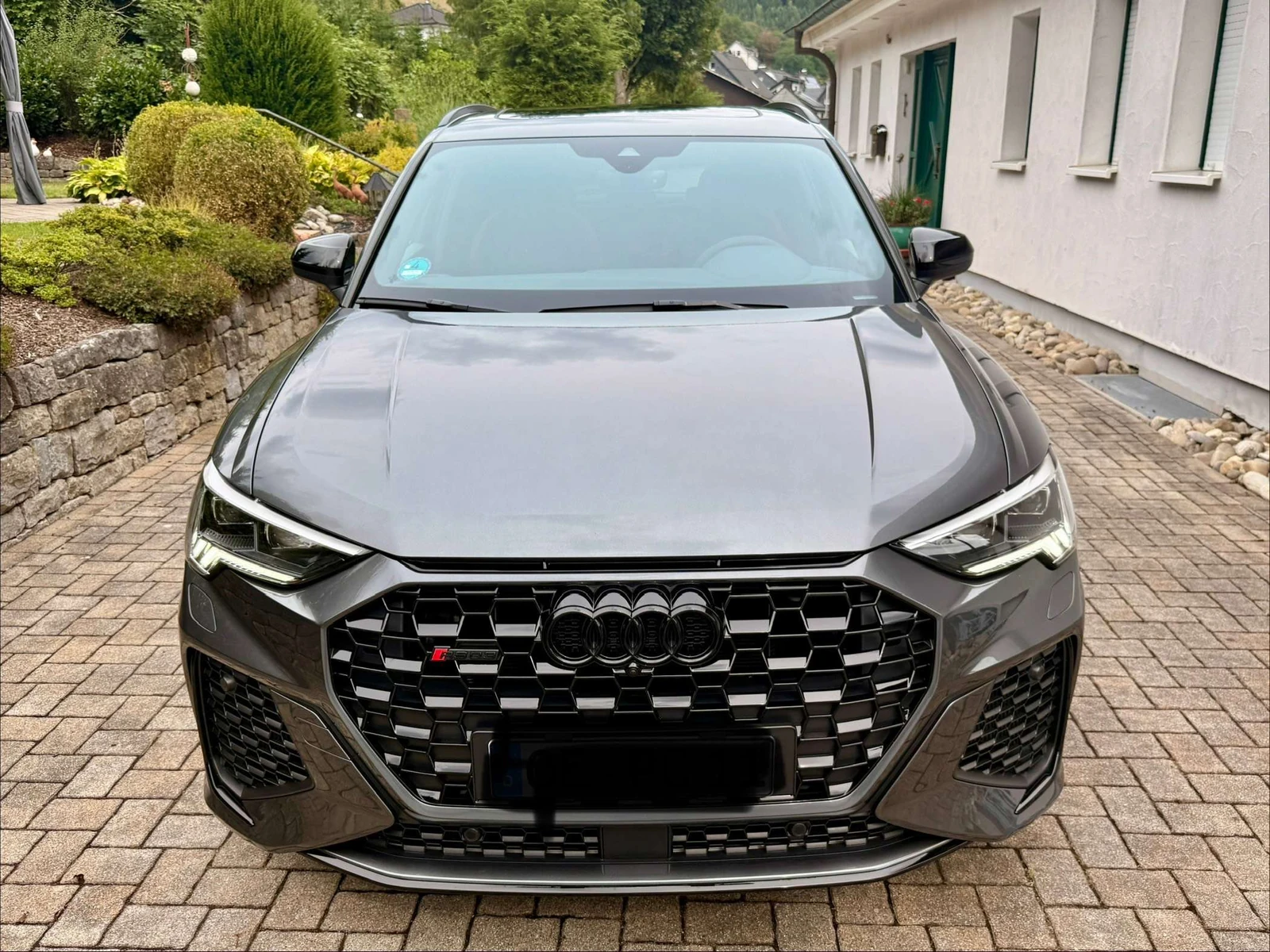 Audi RS Q3 undefined