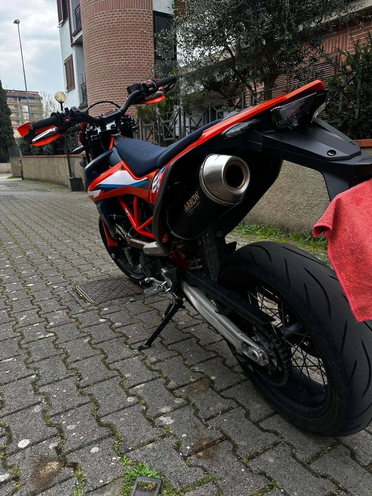 KTM 690 SMC R