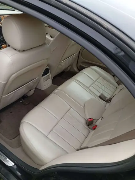 Jaguar S-Type