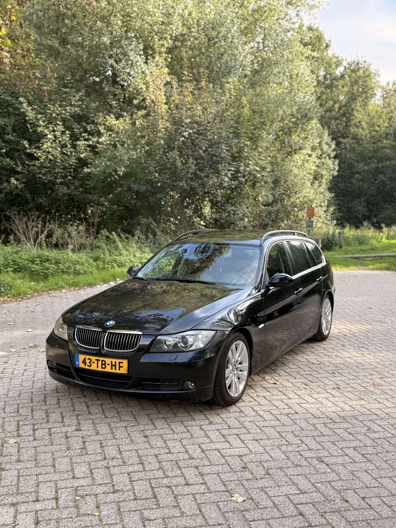 BMW 325