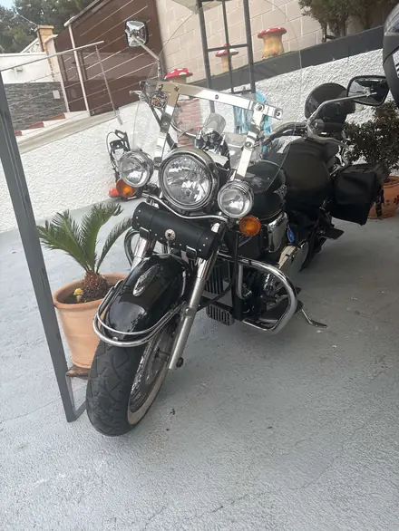 Kawasaki Vulcan 900