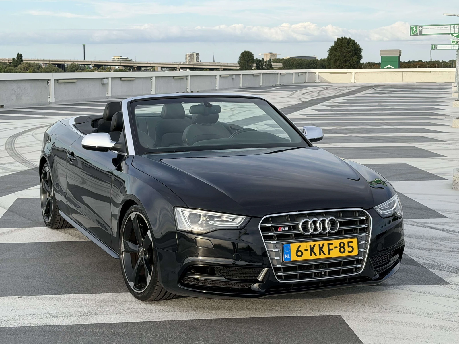 Audi S5 undefined