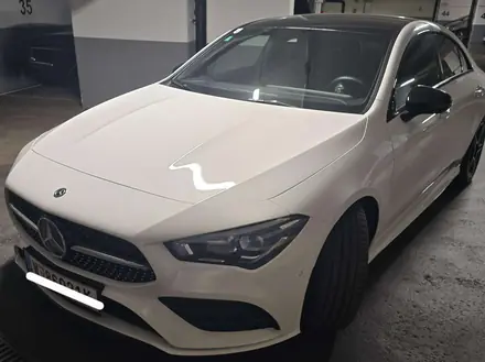 Mercedes-Benz CLA 180