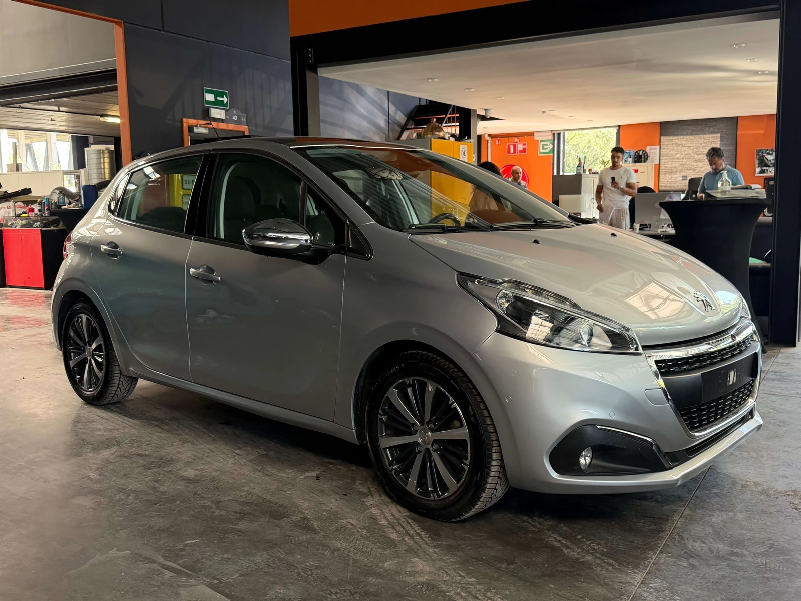 Peugeot 208 2017
